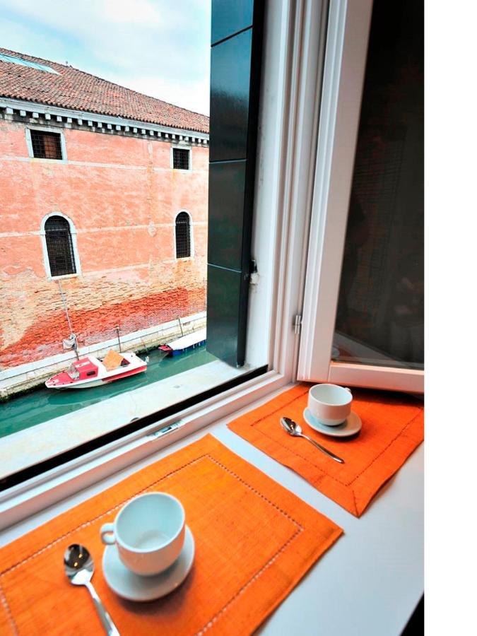 Vivaldi Room - Biennale By Wonderful Italy Venise Extérieur photo