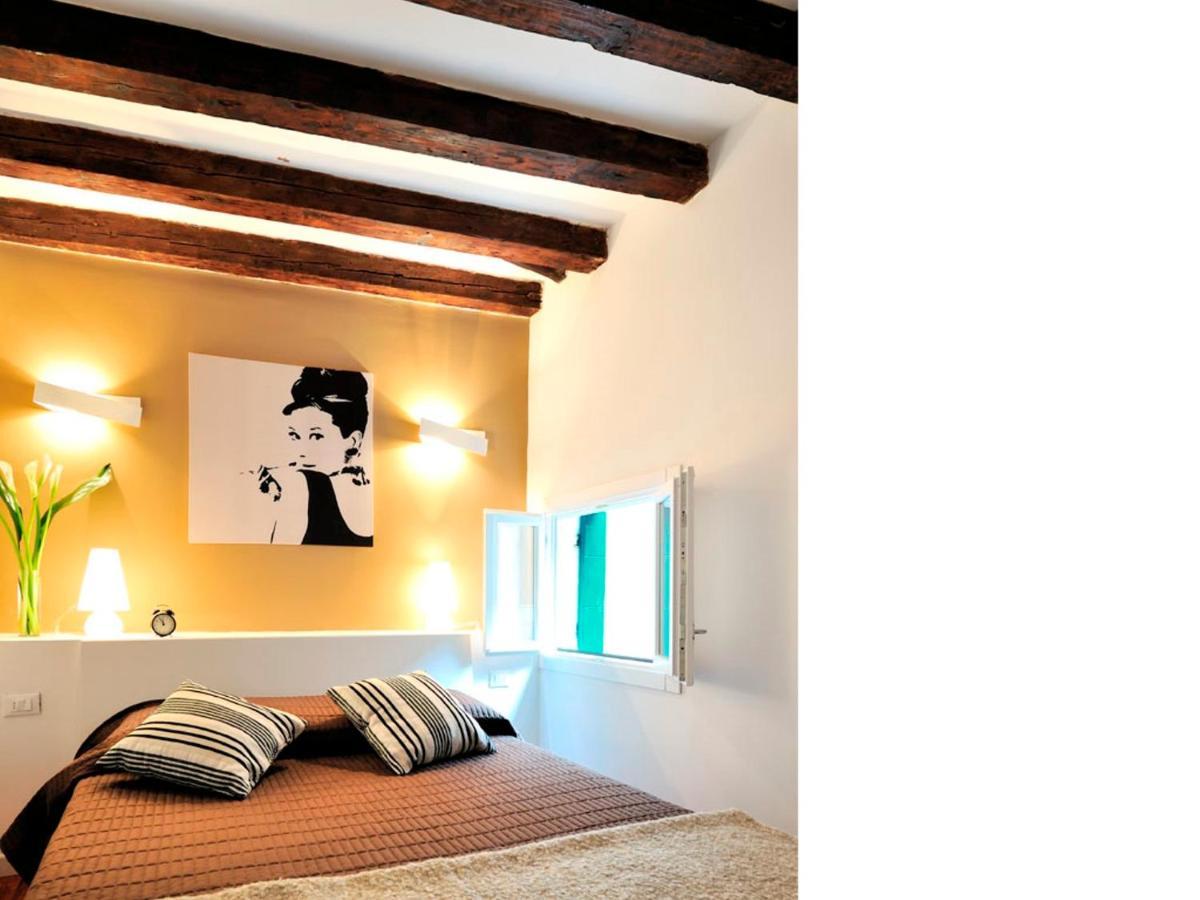 Vivaldi Room - Biennale By Wonderful Italy Venise Extérieur photo